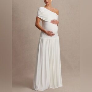 Club L London One-Shoulder White Maternity Gown